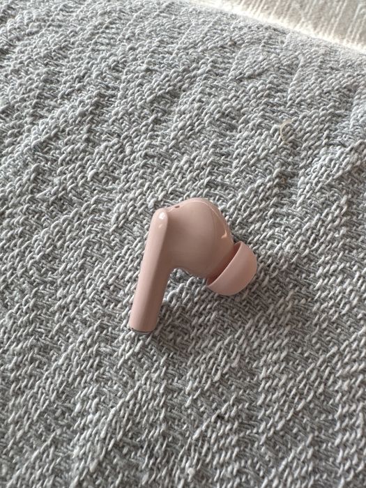 Lenovo LP3 pro правый