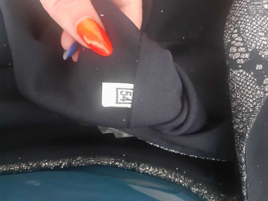 Vand rochie ocazie noua