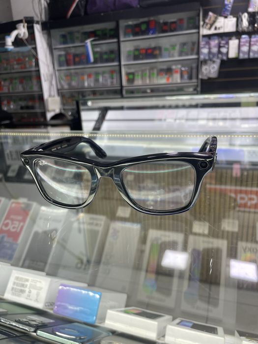 Rayban achki sotiladi