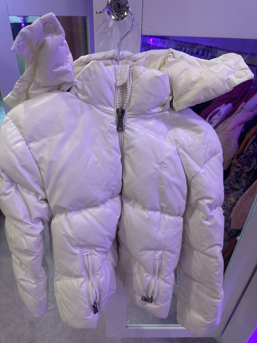 Продавам якета подходящи за предстоящия сезон