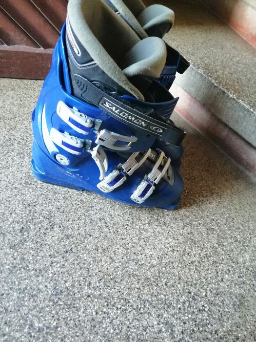 Скиорски обувки.