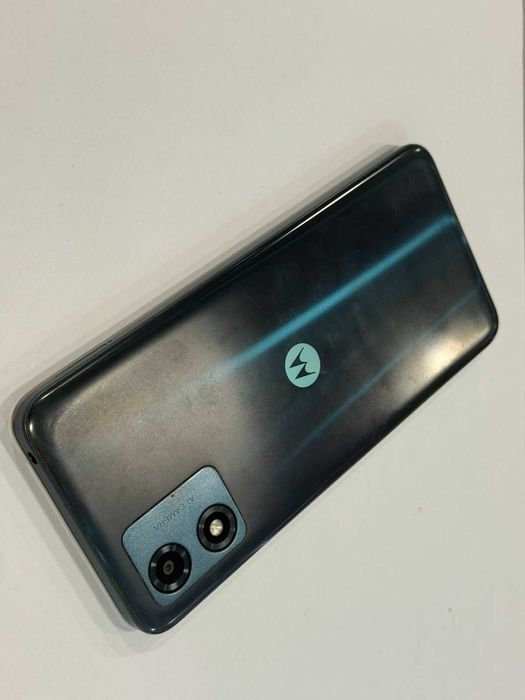 Motorola E13 – 2GB RAM / 64GB