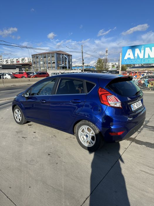 Ford Fiesta Titanium 1.5 TDCi 95 CP/ 70kw