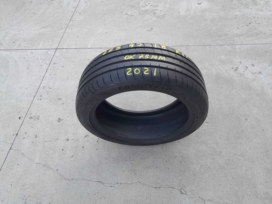 O anvelopa vara 225 45 18 goodyear asymmetric 3 run flat 7,5 mm 2021