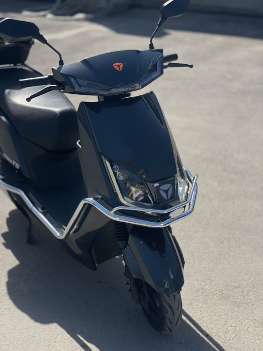 Скутер Yadea идеал