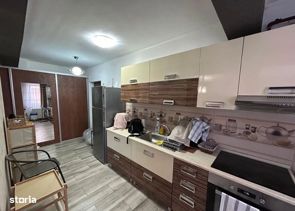 Apartament tip studio, 35 mp, complet utilat mobilat, Eroilor