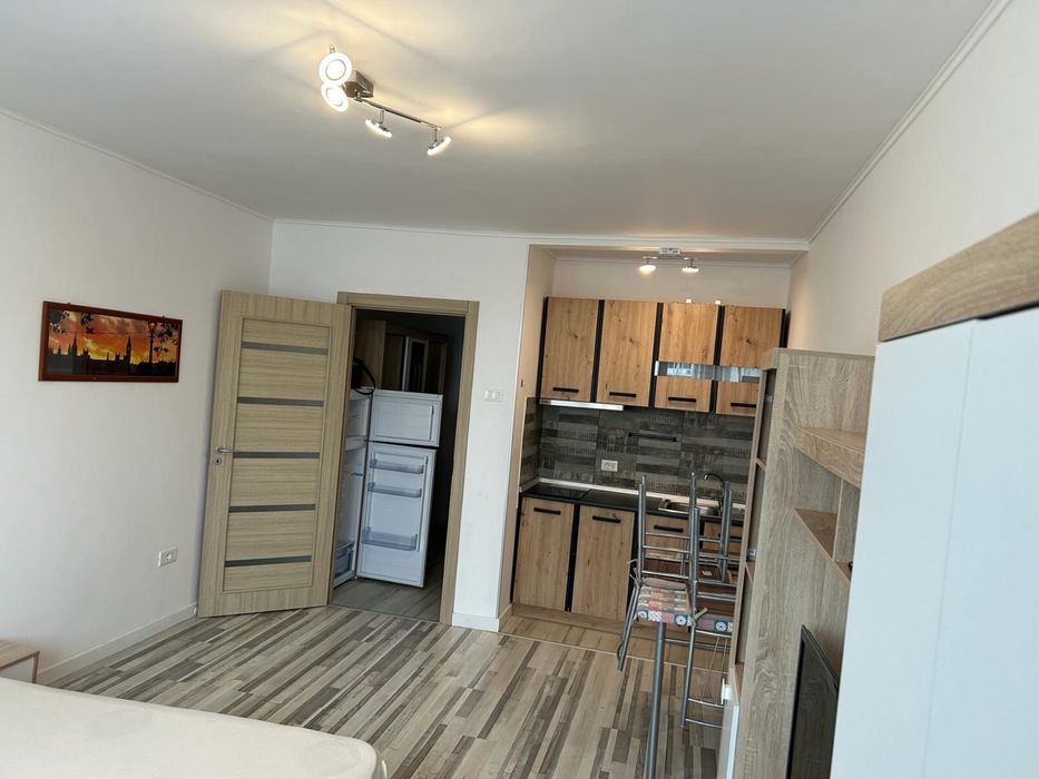 Garsoniera moderna de inchiriat in centrul orasului Piatra Neamt