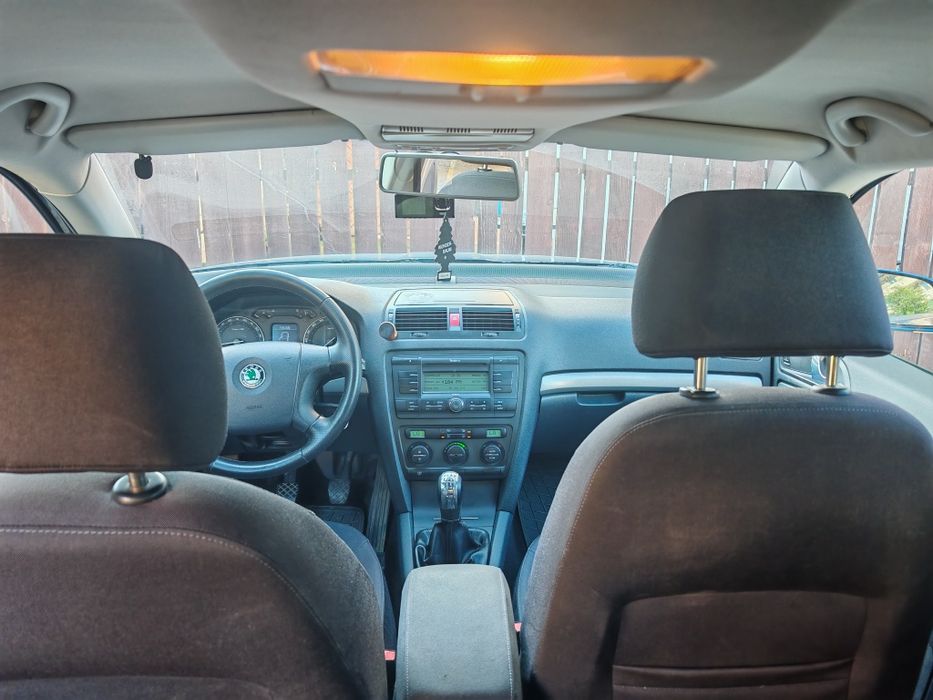 Skoda Octavia 2.0 FSI, 150 CP, an 2006 – 178.000 km