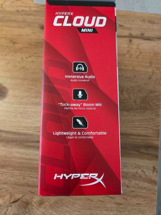 Casti gaming HyperX