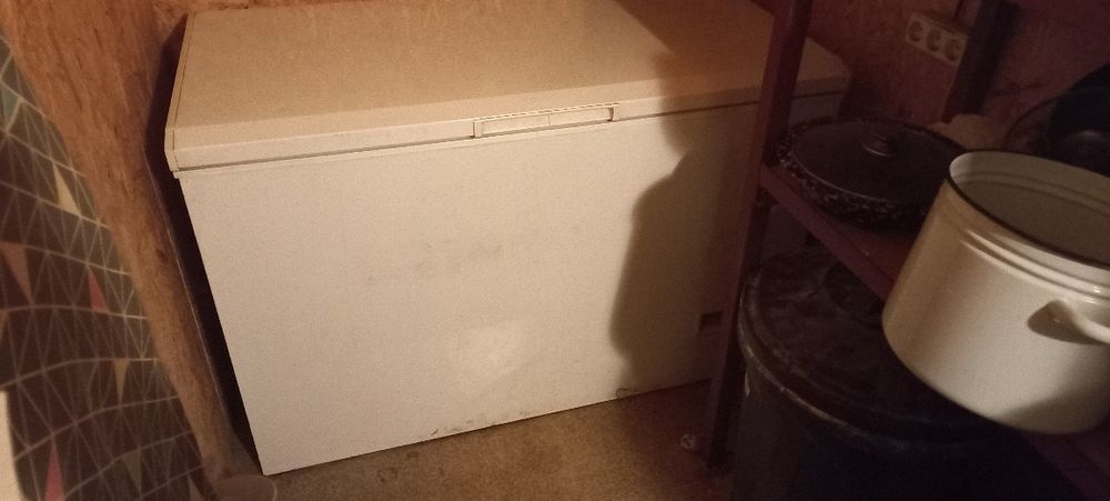 Продам холодильный ларь