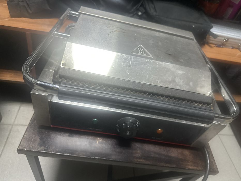 Прижимной гриль для донеров и сендвичей