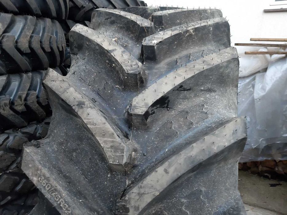 650/75R32 anvelope pentru combina CASE noi radiale marca BKT
