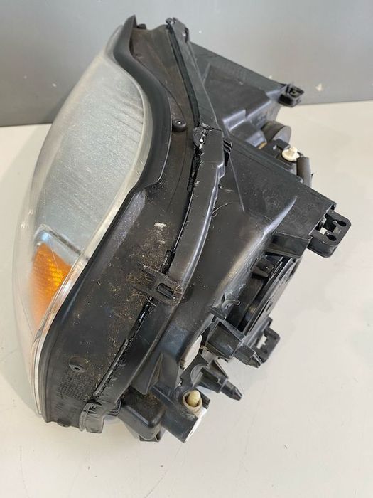 Far Stanga Xenon Lupa Adaptiv Volvo XC90 2007-2010 31217047