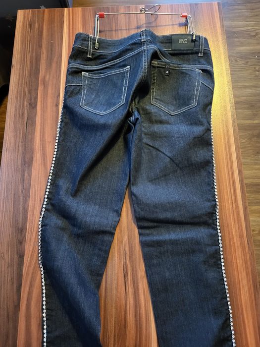 Дънки  с камъчета