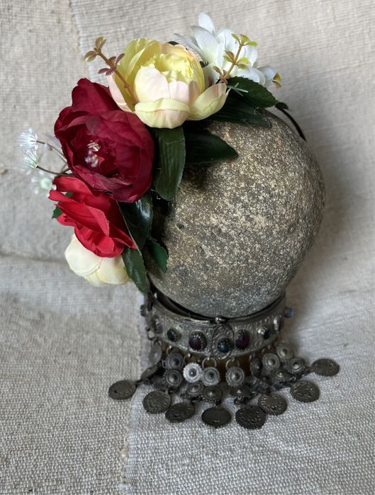 Диадема с цветя за народна носия