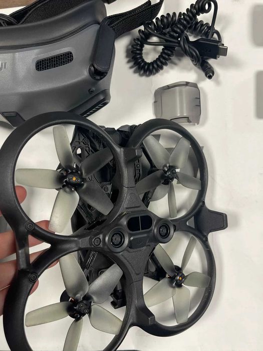 DJI Avata FPV Standard Combo - Utilizat, Funcțional