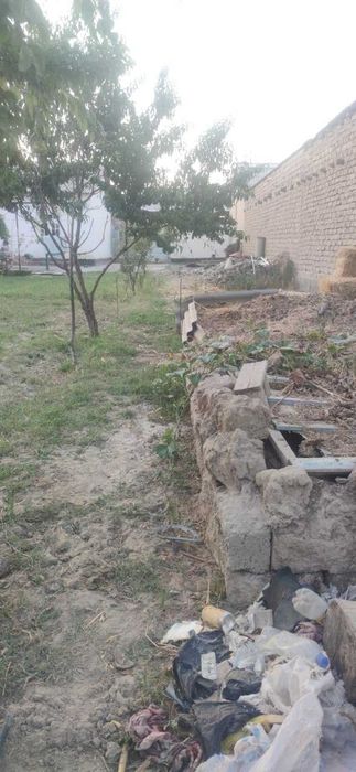 Продается земля не далеко от базара Куйлюка от 2.5 до 3.5 сотых