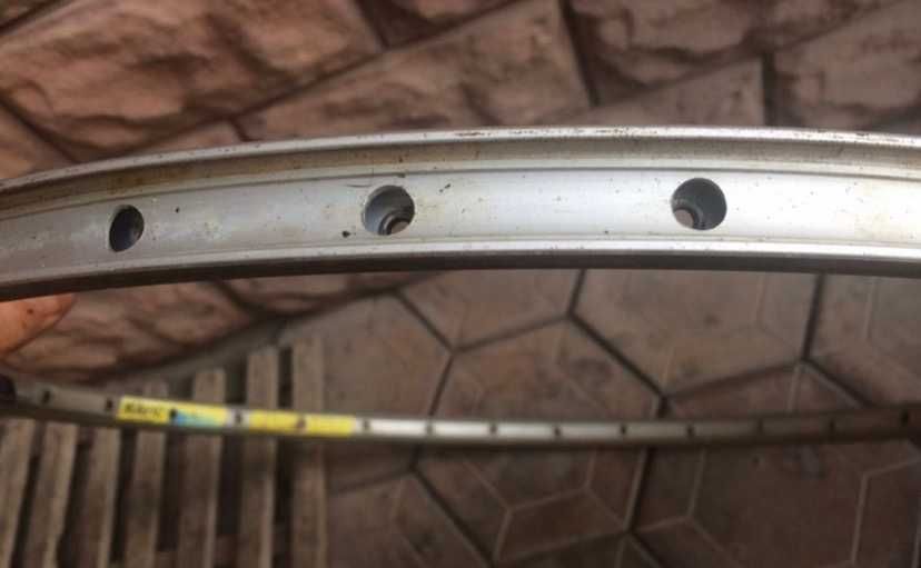 Janta dubla , capsata , 26", 32 orificii pt spițe