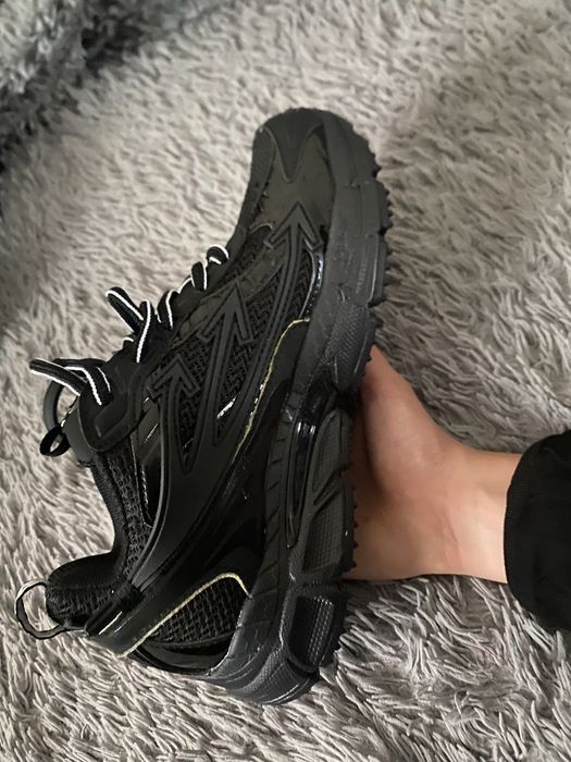 Продаю кросовки  Off white  Be Right Back