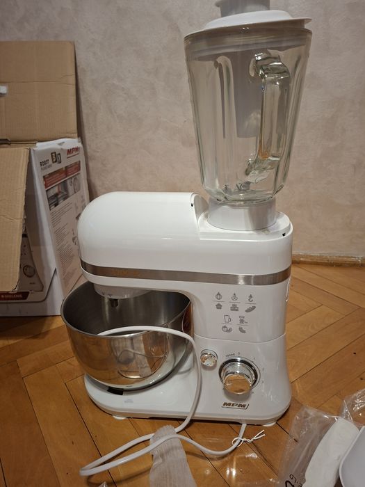 Robot planetarny 3 in 1, 1200 w, model MRK-15,