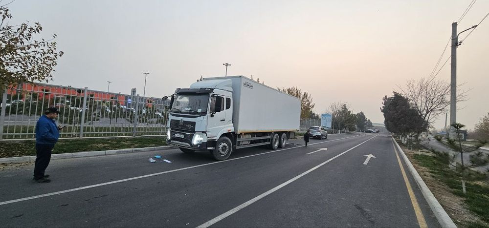 Юк фургон сотилади холати янги ишлатилмаган 54 куб 9 метр