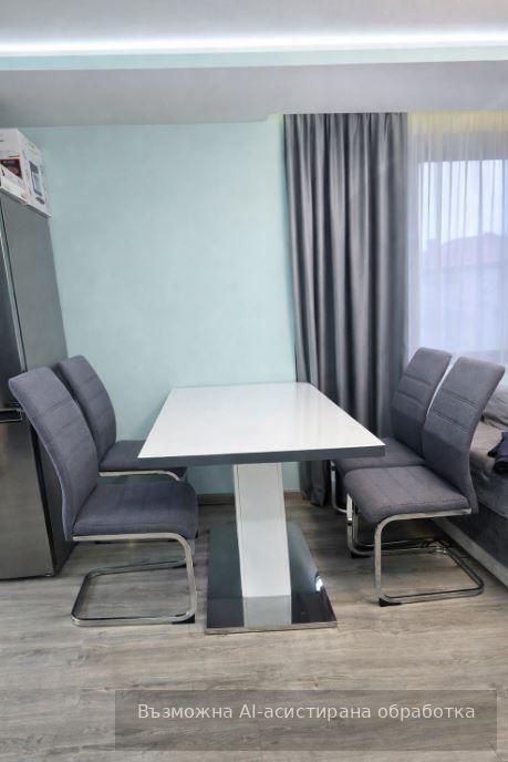 Дава се под наем Двустаен апартамент в Варна, Галата - 75 кв.м за 458.49 € - Снимка #2