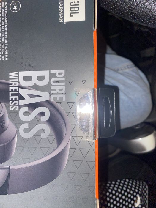 JBL наушиники TUNE 720BT