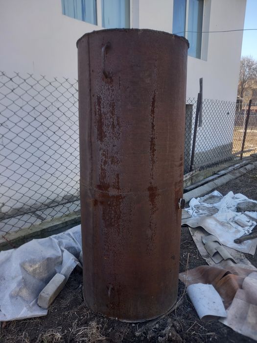 Продам бочку для полива и тд.