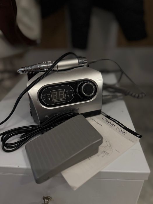 Фрейзер за маникюр