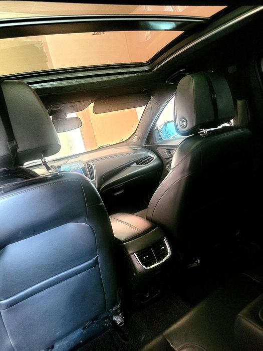 Малибу 2.4 сотилади