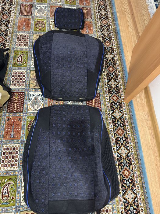 Чехол на седан универсальный