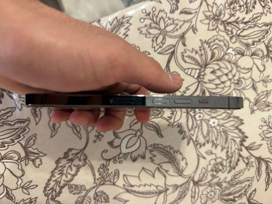 Iphone 13 pro, состояние хорошее