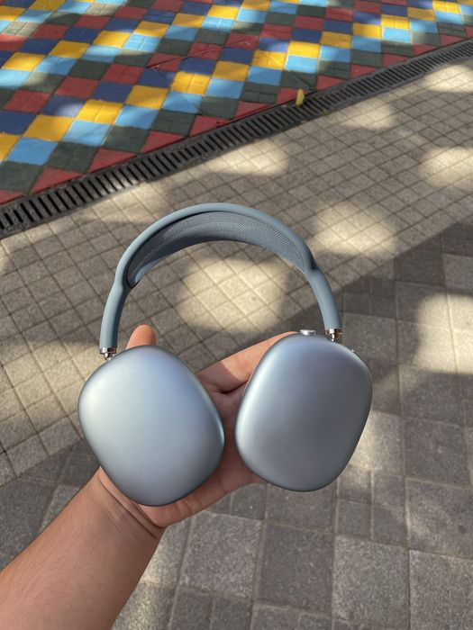 AirPods Max :with smart case: