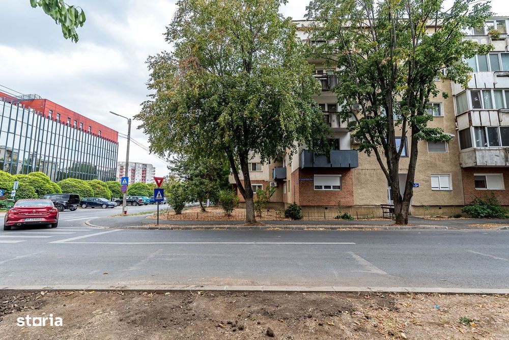 Apartament 2 camere decomandat | Zona Genesys Arad