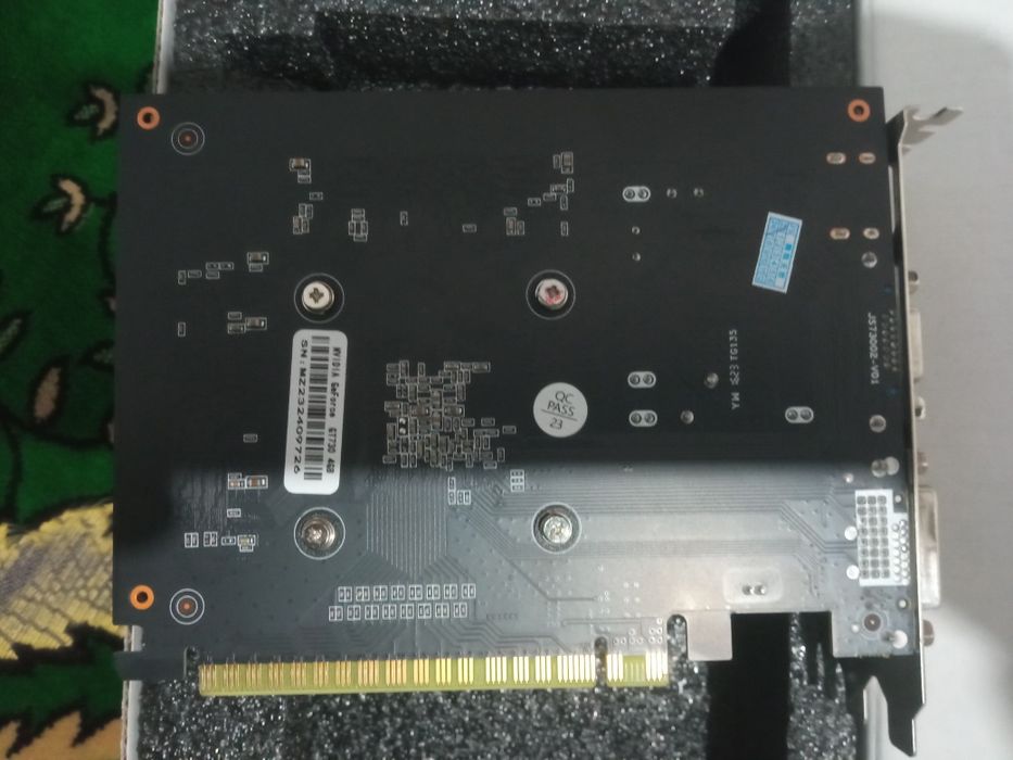Продам видеокарту Gt 730 4g