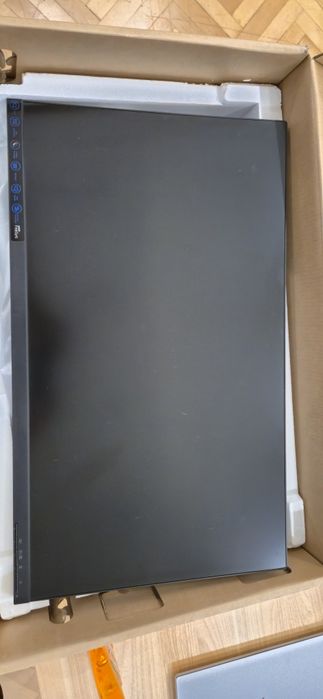 Монитор Lenovo L32p-30