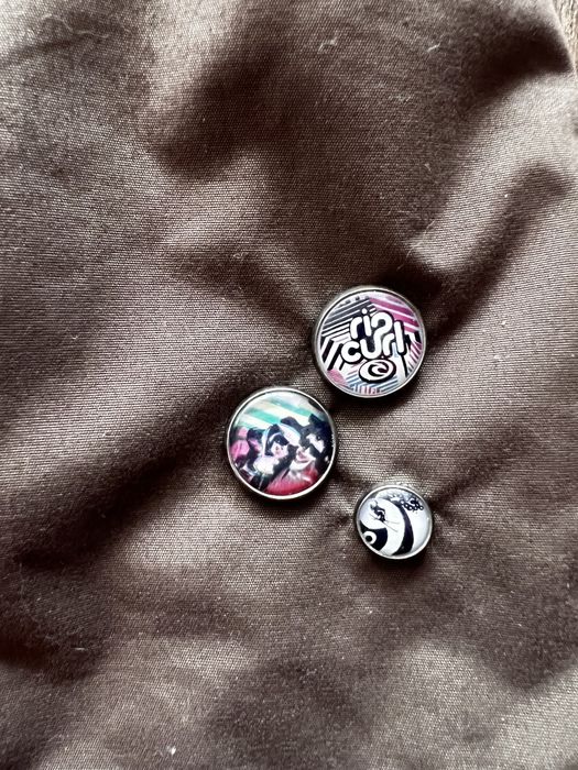 Дамски ски екип + ръкавици и шапка RIP CURL. Размер S