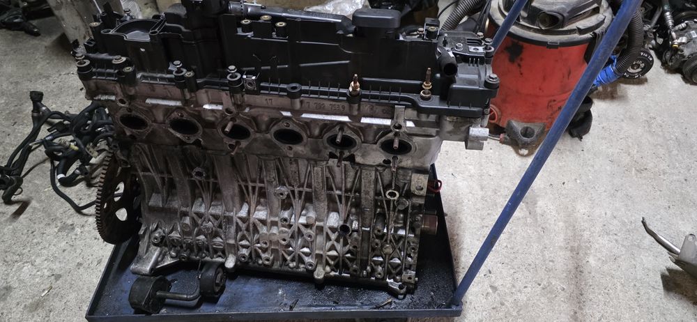 Piese motor bmw 3.0d m57 D5