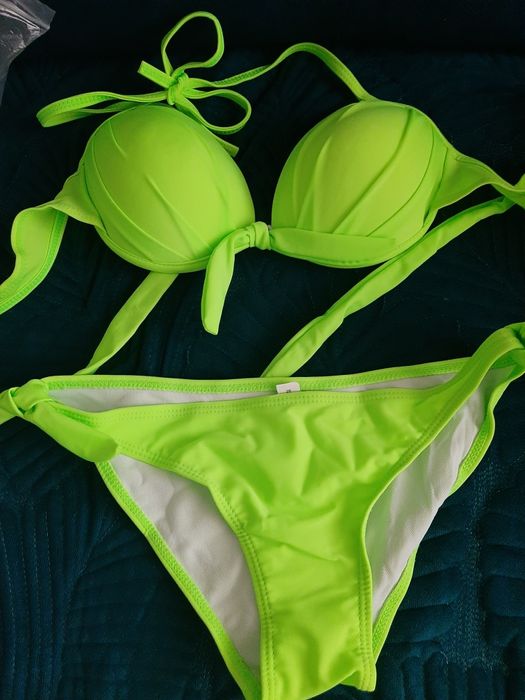 Бански костюми размер М