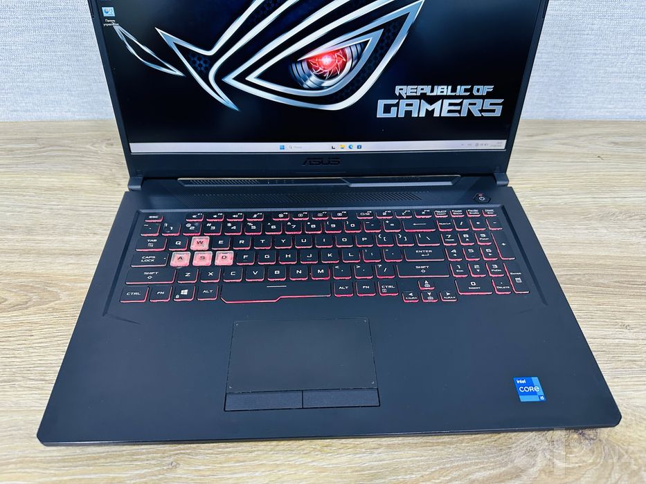 ASUS TUF F17 Core i5-12 Ядер+RTX3050Ti большой 17 дюйм экран