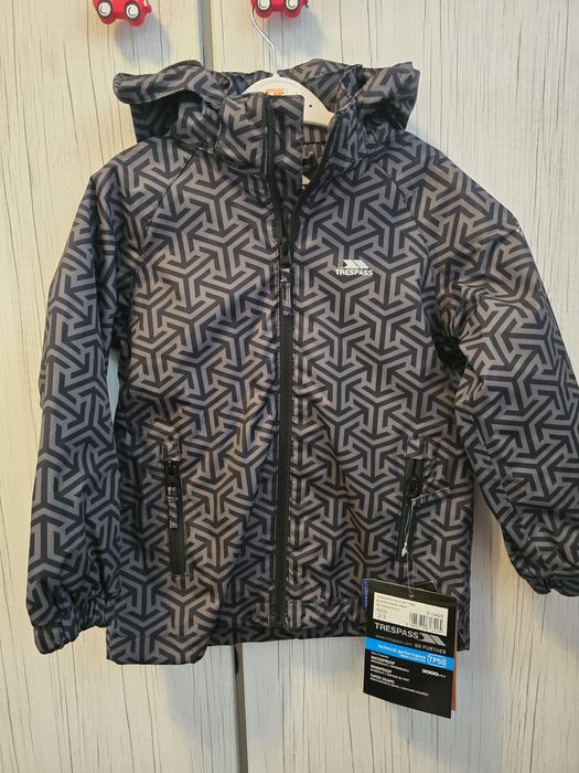 Geaca Trespass 98-104 softshell, impermeabila