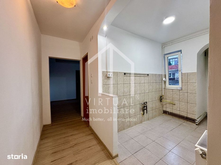 Apartament cu 3 camere, 45mp utili+balcon, etaj 1/4, Ciresica