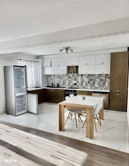Apartament 3 Camere bloc nou , terasă + parcare auto !