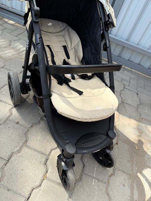 Детская коляска jolee