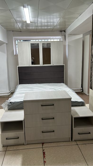 Спальный гарнитура