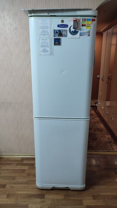 Холодильник рабочий