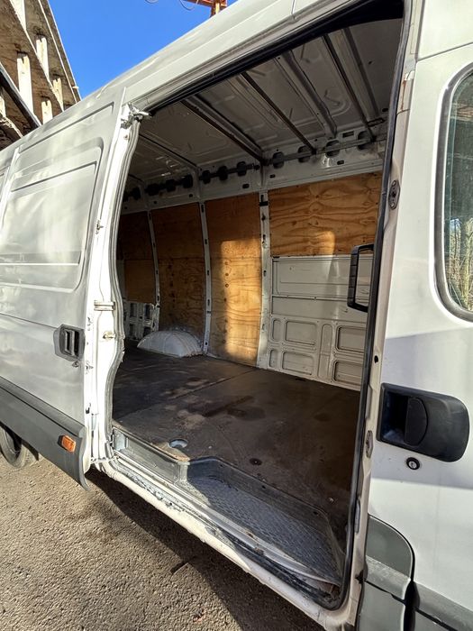 180 лв Товарен МАКСИ БУС МИКРОБУС ПОД НАЕМ КЛИМТИК София 180лв / 24 ч.