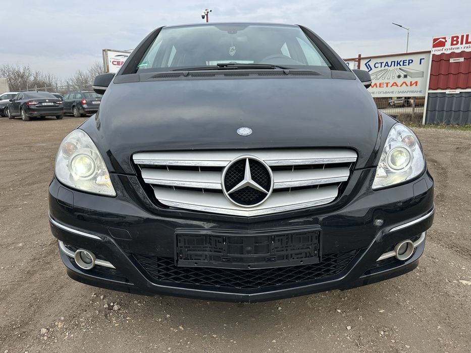 Решетка с емблема/Маска за Мерцедес B classe w245 facelift