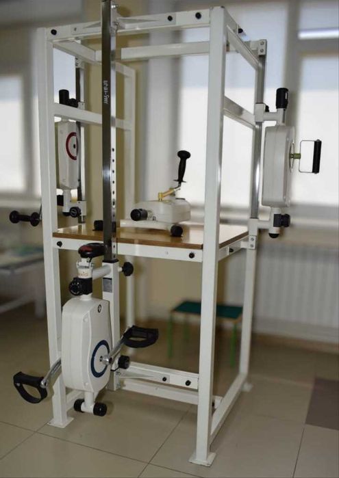 Тренажер многофункциональный