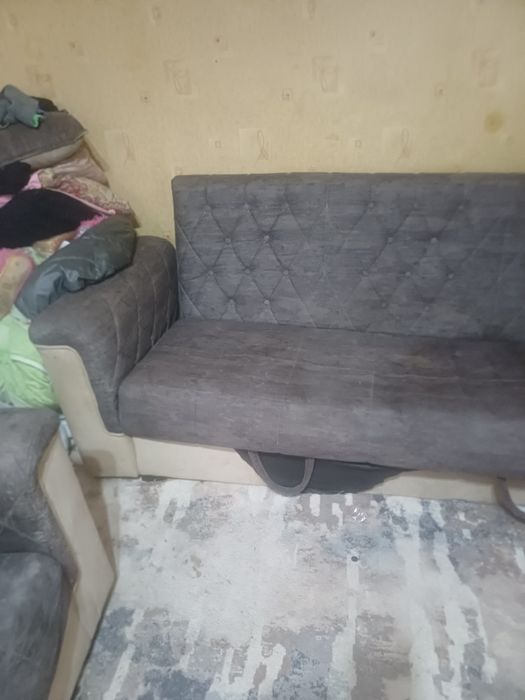 Мягкая мебель бу диван 2 кресла требуется реставрация